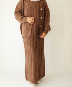 Ensemble Robe longue et Gilet : Confort et Élégance Pour l’Hiver