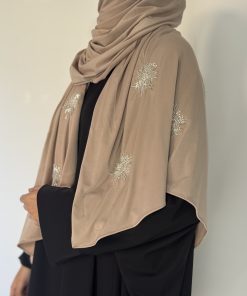 🌹 Hijab en Jersey Premium de Luxe – Élégance Perlée Beige Cappuccino